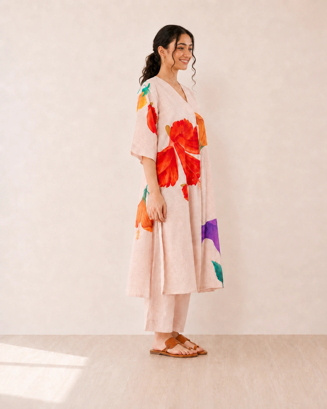 Hibiscus Off White Cotton Kurti Set for Women