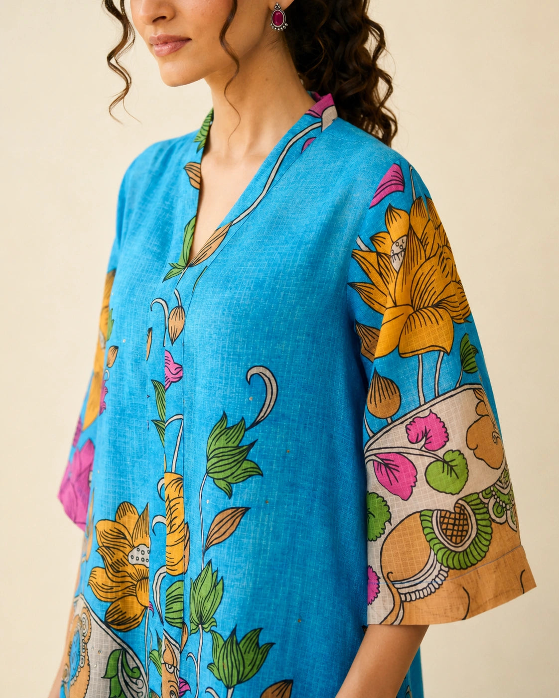 Vrindika Premium Cotton Printed Kurta Set with Pants – Electric Blue Floral Ethnic Wear