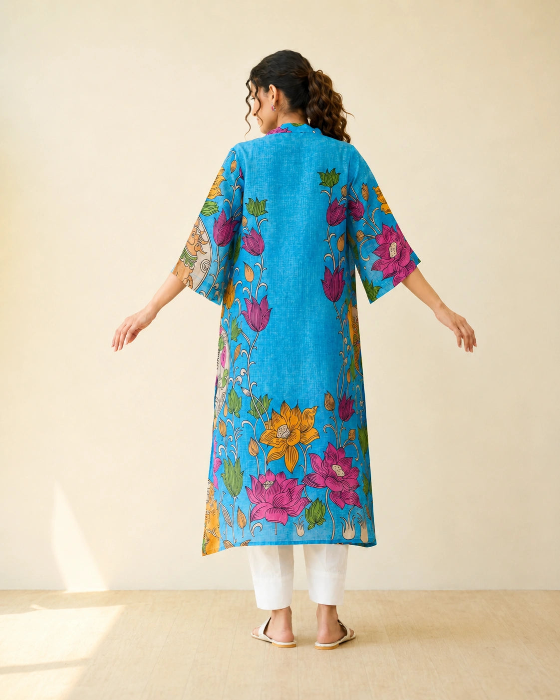 Vrindika Premium Cotton Printed Kurta Set with Pants – Electric Blue Floral Ethnic Wear