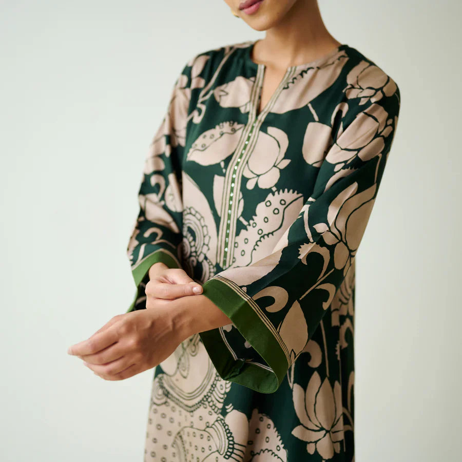 Green Kalamkari Print Kurta Set with Mukaish Embroidery - Ethnic Wear for Women